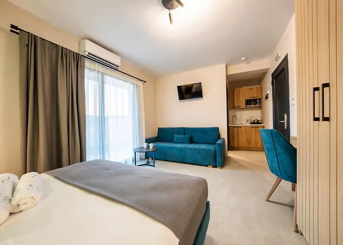 Lofos Luxury Living 4*