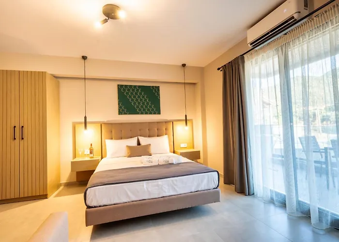Lofos Luxury Living 4*