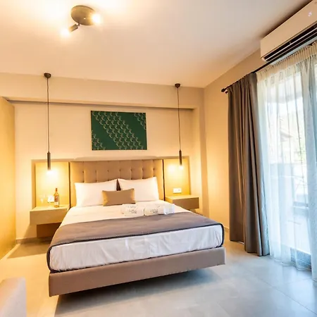 Lofos Luxury Living 4*