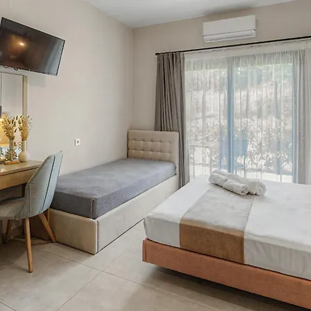 Lofos Luxury Living Aparthotel 4*
