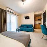 Lofos Luxury Living 4*