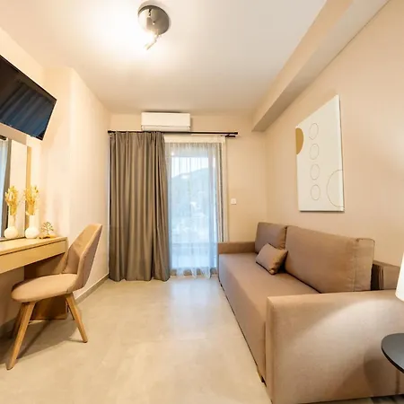 Lofos Luxury Living 4* Ставрос