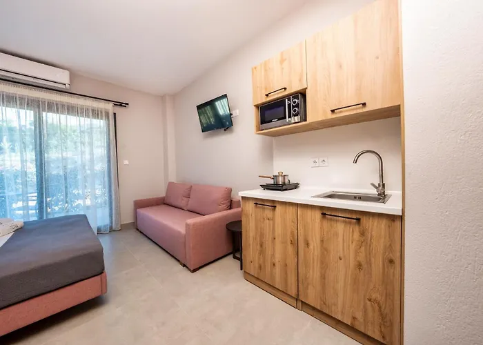 Lofos Luxury Living Aparthotel