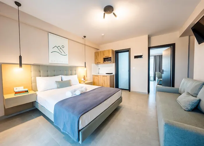 Lofos Luxury Living Aparthotel 4*